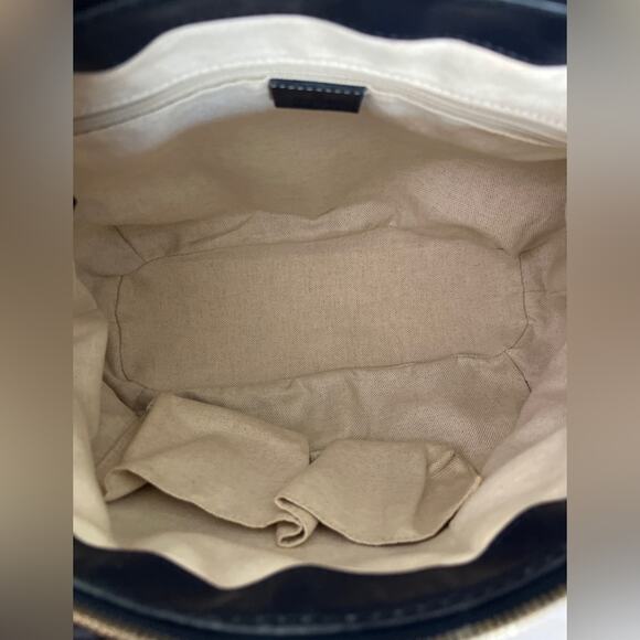 Gucci Sukey Guccissima Navy Leather Shoulder Tote Bag Gold Hardware GG Charm - Picture 9 of 16